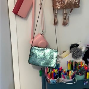 Tablet purse